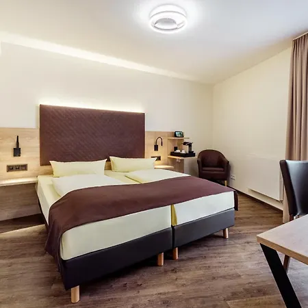 Hotel Alte Scheune 3*