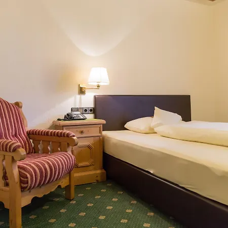 Alte Scheune Hotel 3*