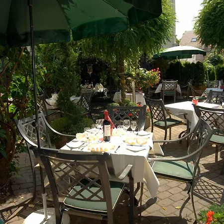 Hotel Alte Scheune 3*