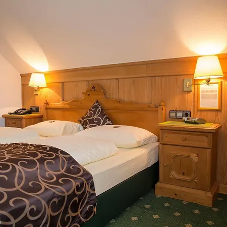 Alte Scheune Hotel 3*