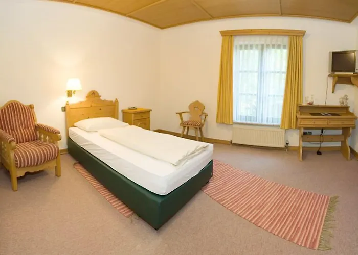 ランドハウス アルテ ショイネ