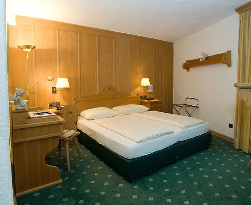 Hotel Alte Scheune Fráncfort del Meno